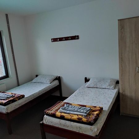 Mico NP Guest House Novi Pazar Esterno foto