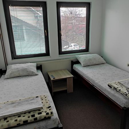 Mico NP Guest House Novi Pazar Esterno foto